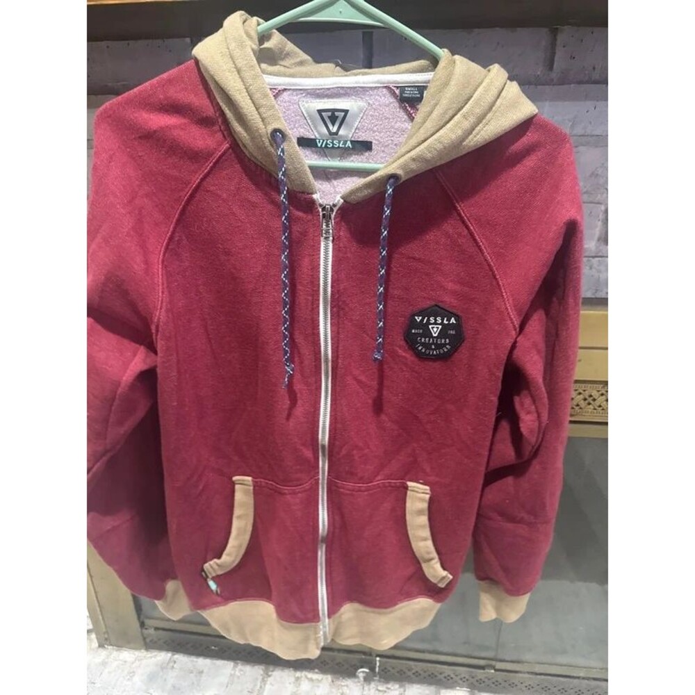 Men’s Vissla size small hoodie